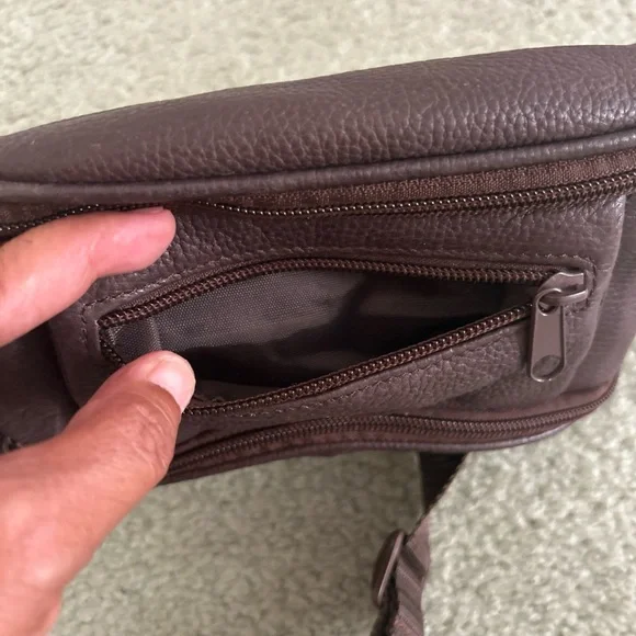 Vintage Wilson’s Genuine Leather Fanny Pack Belt Bag Brown NEW - Picture 7 of 10